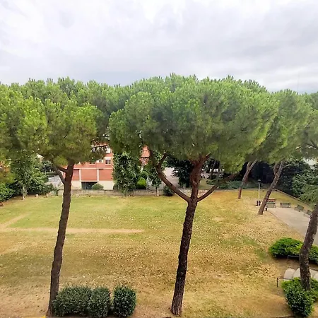 Ubytování v soukromí Jf Yellow - Ideal Location Away From The Crowds And Close To The Tramline Stop - Only Female Guests Or Couples Florencie